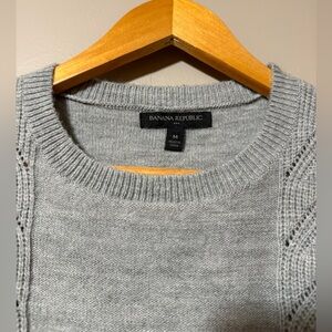 Banana Republic Cozy Front Stitch Pointelle Crew-Neck Sweater Womens size Medium